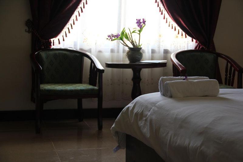 Phoukham Garden Hotel&Resort Xieng Khuang Bagian luar foto